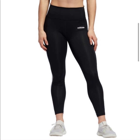 Adidas 7/8 leggings 🖤 - Picture 3 of 6